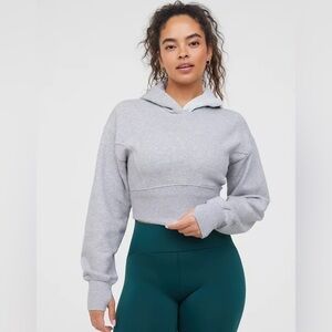 Aerie Light Gray Cropped Sweatshirt